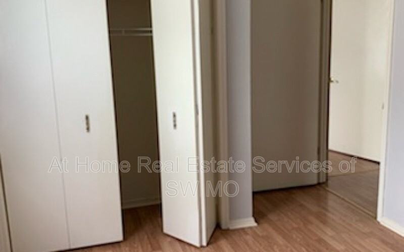 1636 N Benton Ave #D - Photo 7 of 11