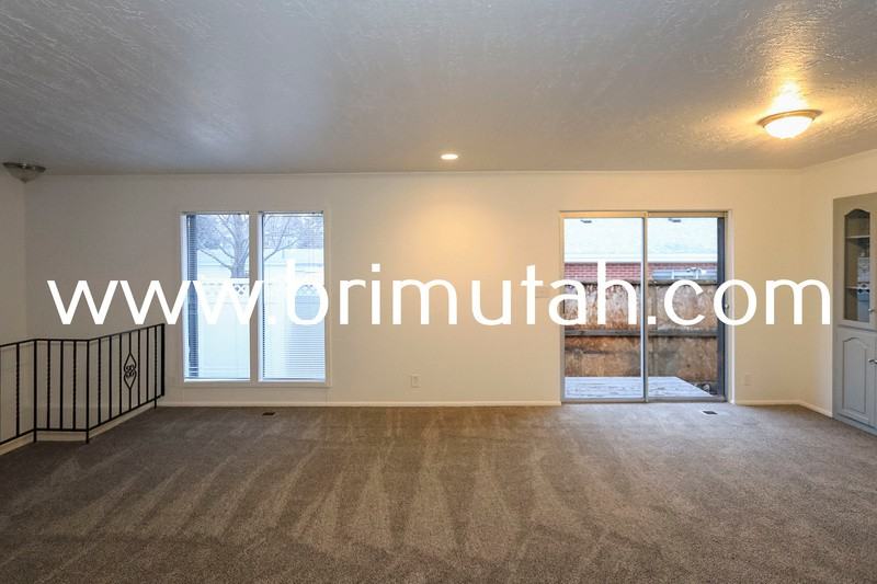 3671 Southeast - Photo 3 of 30