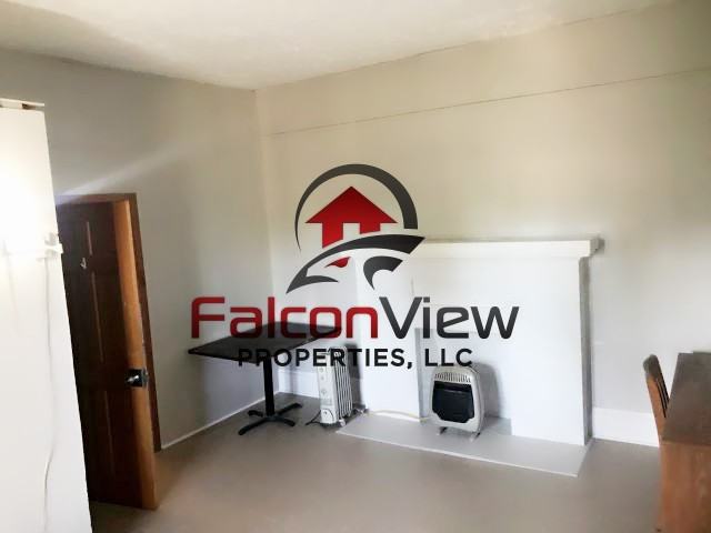 565 10th St Nw #1 - Photo 7 of 27