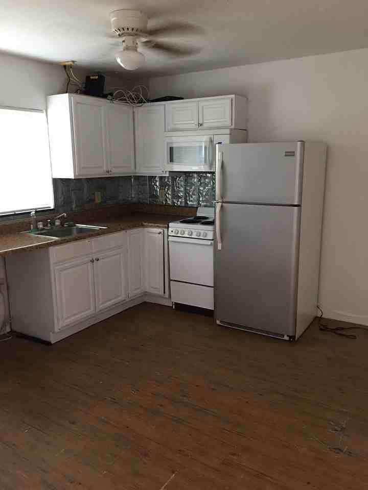 6321 Pembroke Rd #1 - Photo 3 of 14