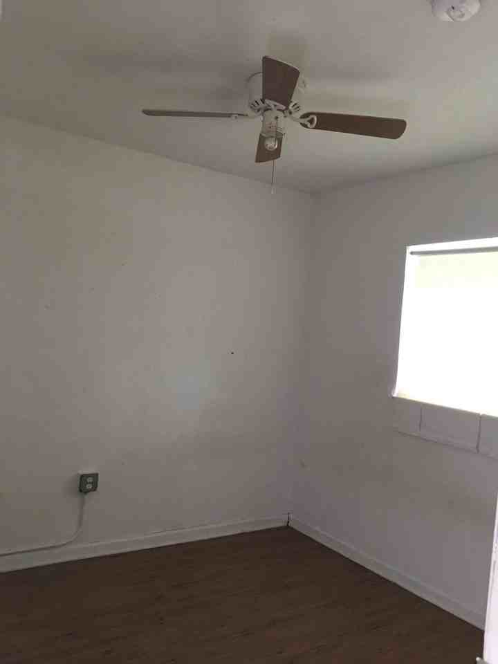 6321 Pembroke Rd #1 - Photo 5 of 14