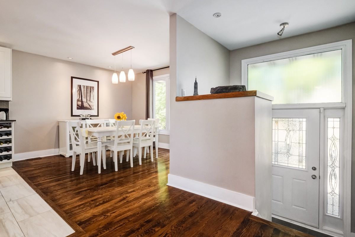 1306 Essex Street - Photo 2 of 20