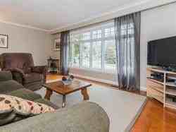 33 Christman Court - Photo 3 of 10