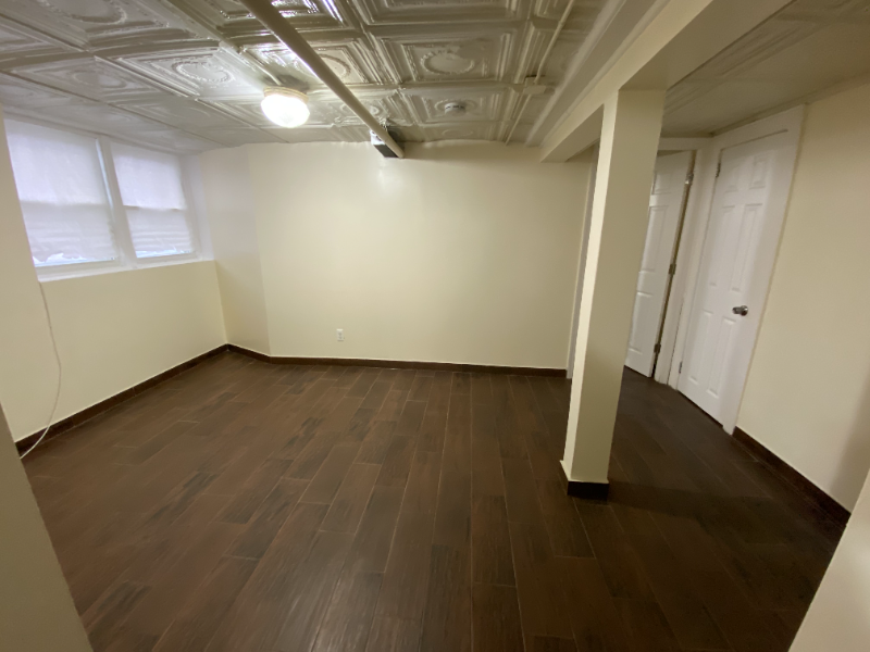 714 Commonwealth Ave - Photo 3 of 6