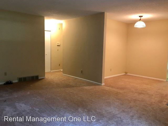 3890 Leeside Ln - Photo 2 of 14