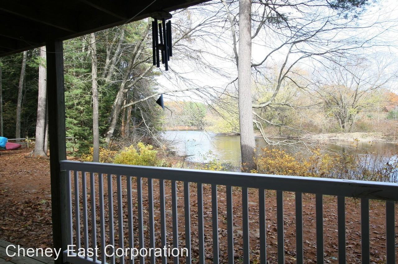 26H Piscassic Street Apartments 26H Piscassic St, Newmarket, NH 03857