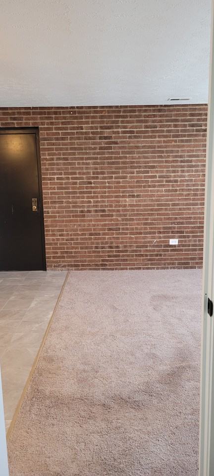 DELTA BEND APARTMENTS - Photo 2 of 5