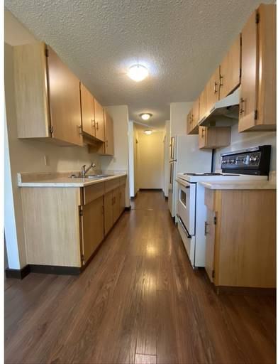 418 Collinge Rd - Photo 4 of 24