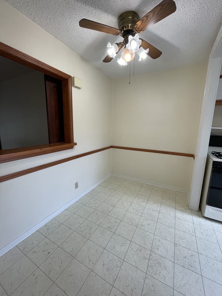 1024 Kenmore Ave - Photo 3 of 18