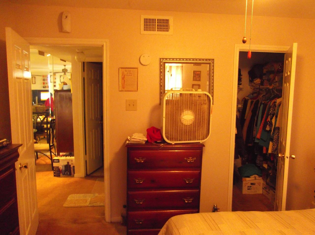 14600 Fonmeadow dr - Photo 2 of 10