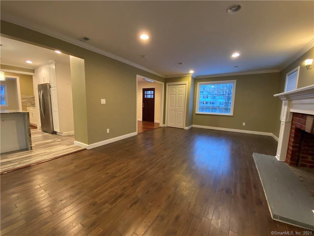 201 W Norwalk Rd - Photo 3 of 36