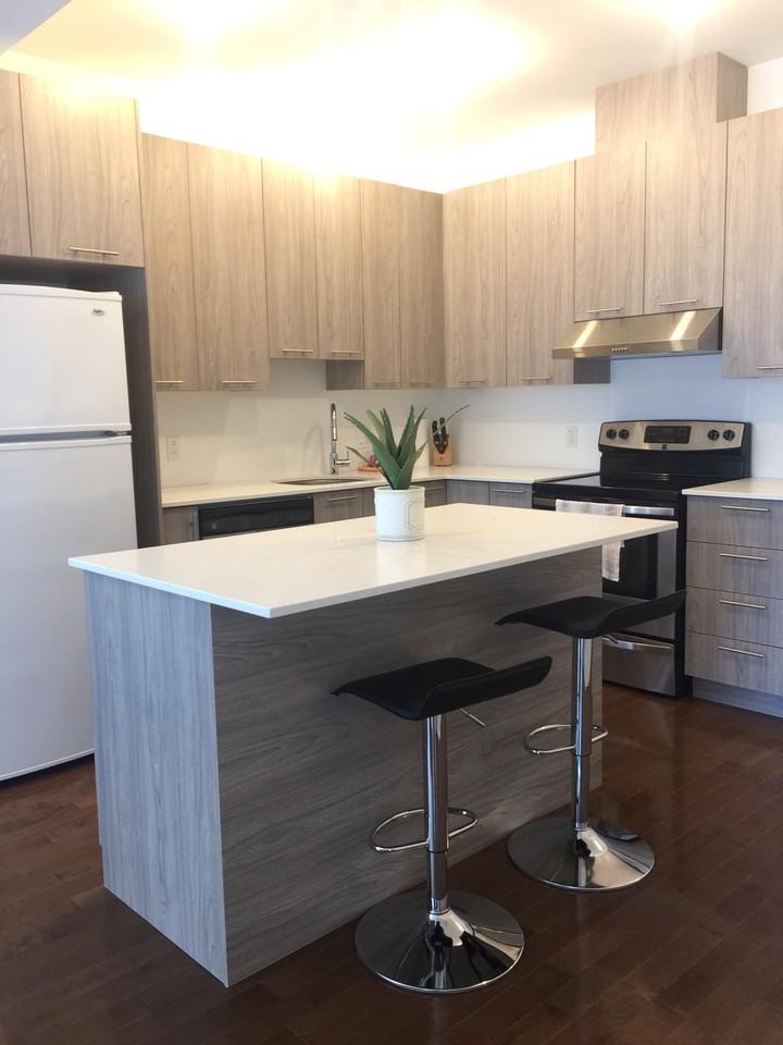 3915 Rue de Rouen #305 - Photo 2 of 14