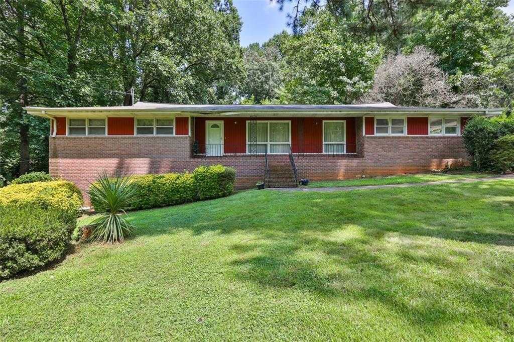 3071 Brownmoore Dr Sw - Photo 2 of 18