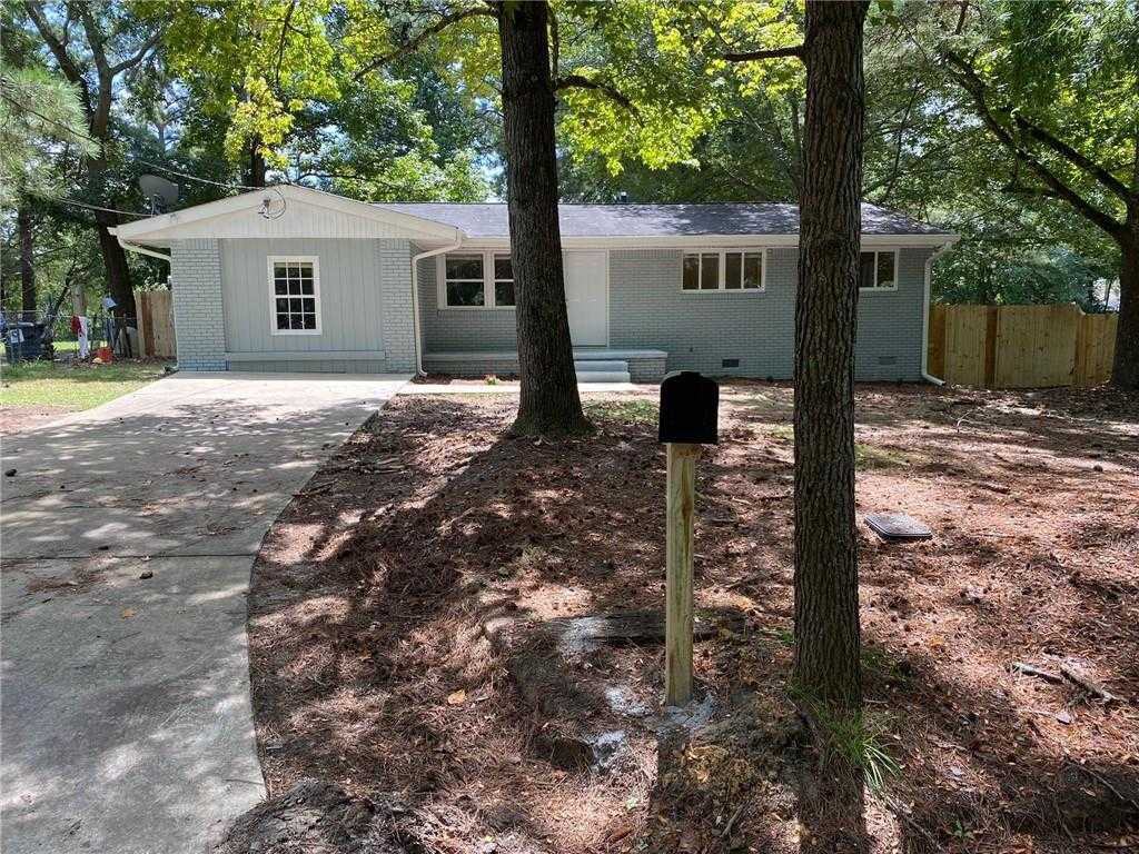 717 Middlebrook Dr - Photo 2 of 32