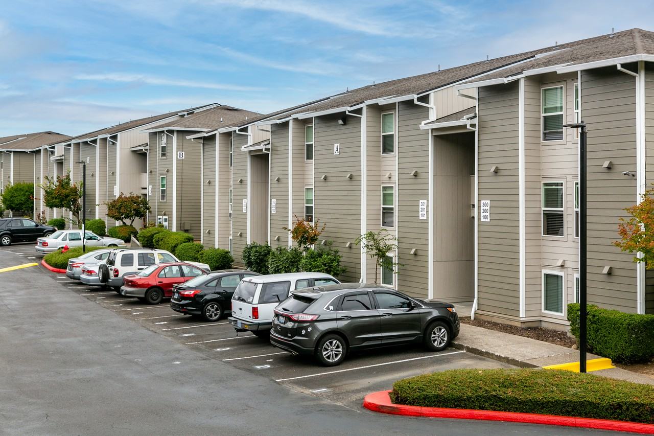 Eastman Heights - Photo 2 of 45