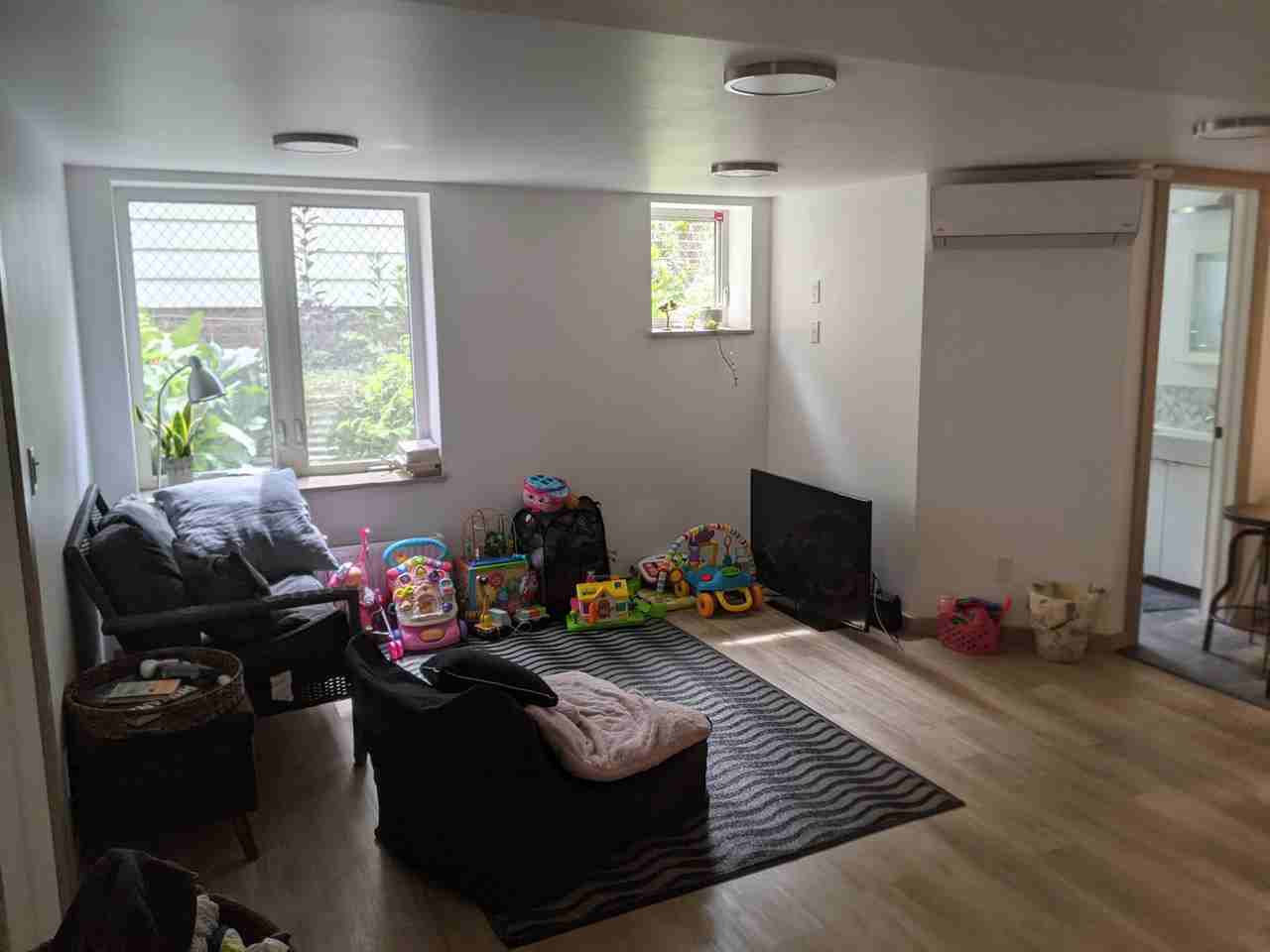 69 Hillcrest Drive #C