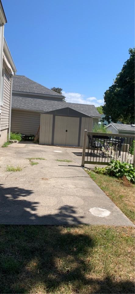 717 Oakdale Ave #1 - Photo 3 of 23