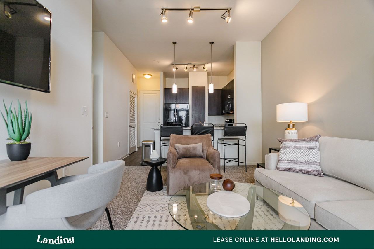 8700 Main Street, TX - Photo 2 of 50