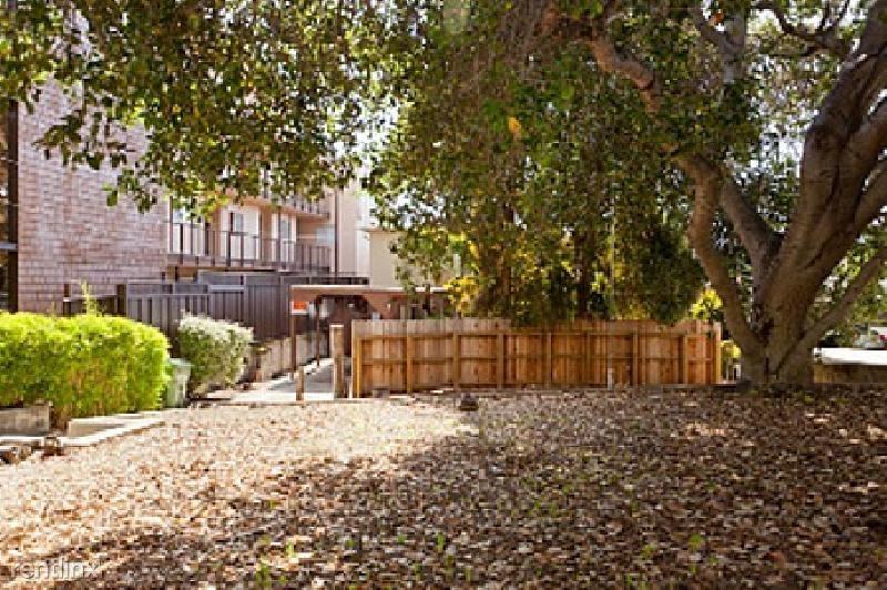 1738 Spruce St - Photo 3 of 7