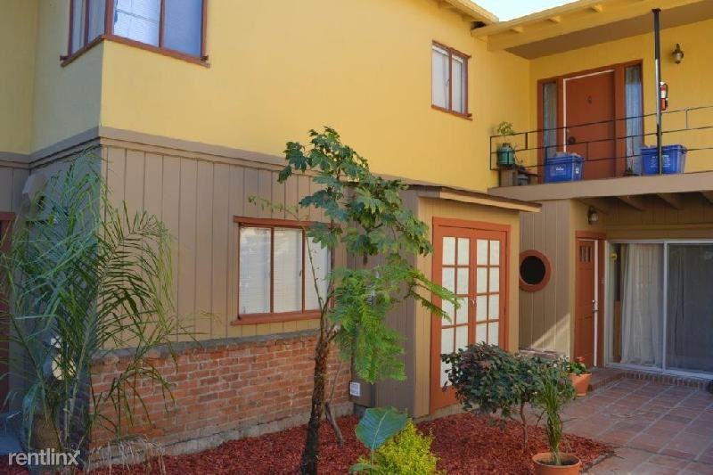 1738 Spruce St - Photo 2 of 7