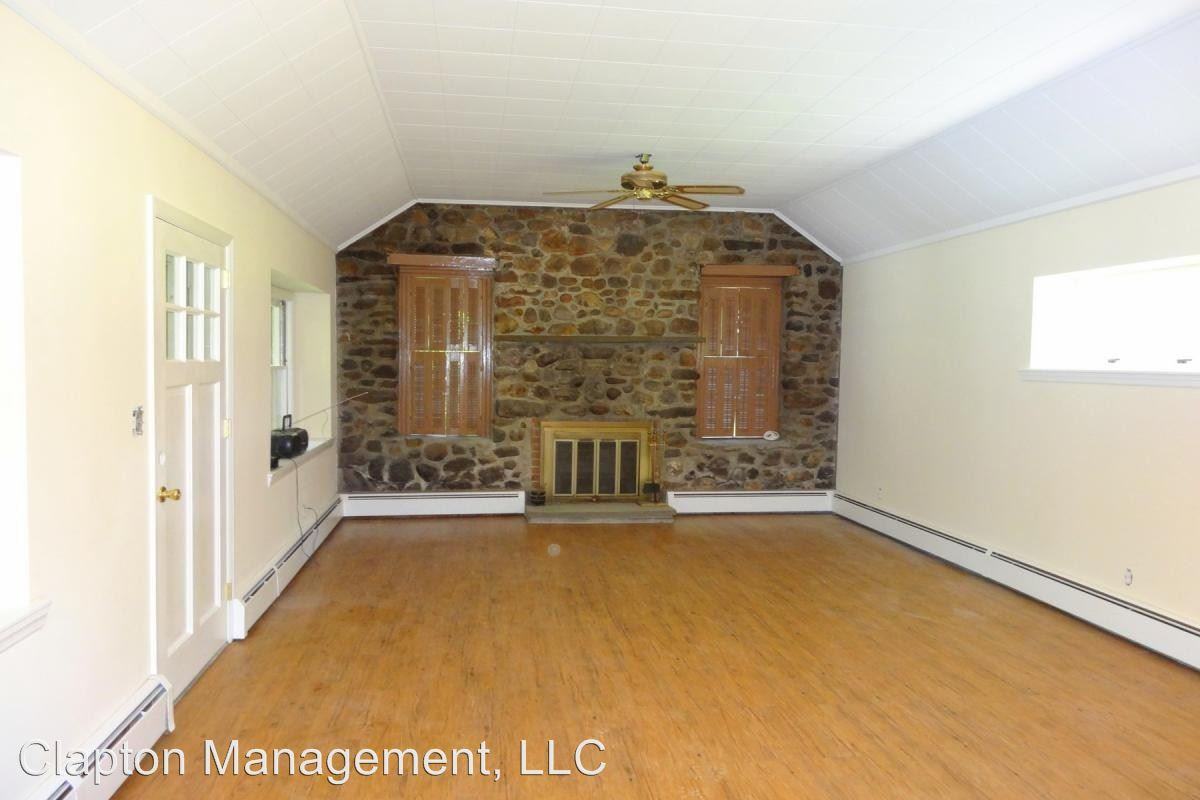 291 Furnace Dock Rd - Photo 2 of 9