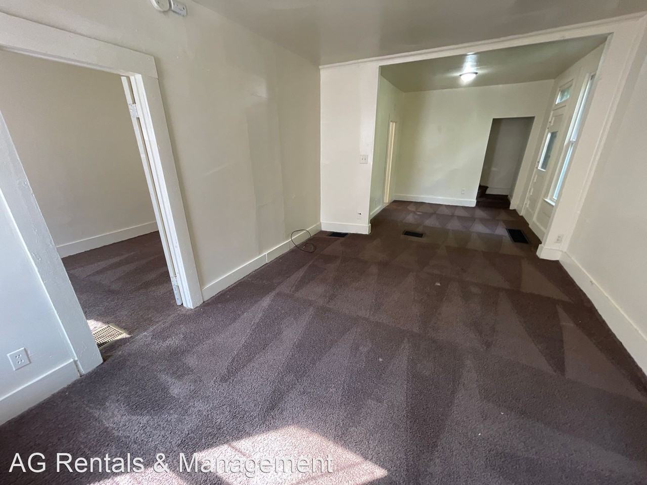 1402 3rd St - Photo 2 of 15