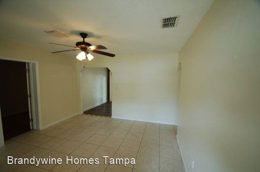 1711 W Cluster Ave - Photo 2 of 10