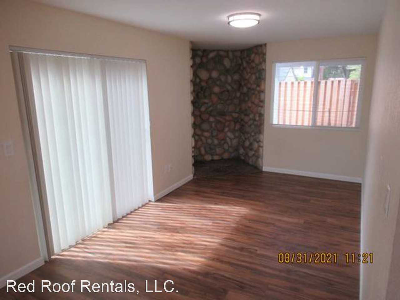 9620 Maple Ave Sw - Photo 2 of 6