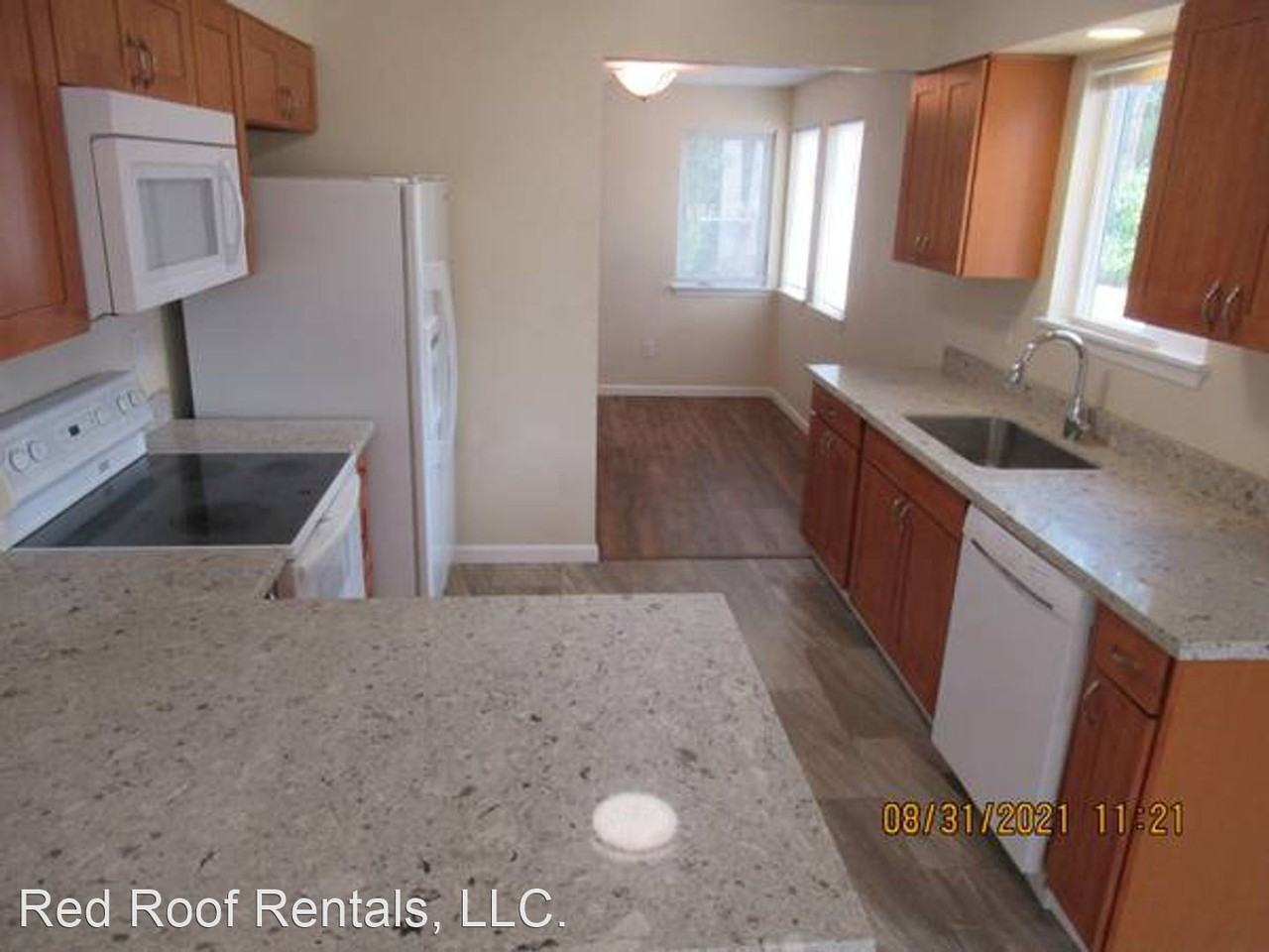 9620 Maple Ave Sw - Photo 3 of 6