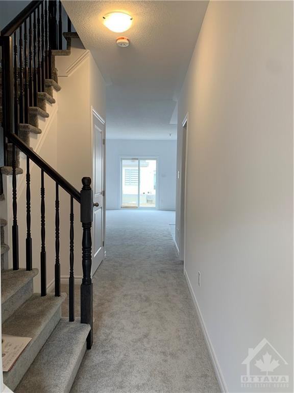 1035 Cedar Creek Dr - Photo 3 of 17