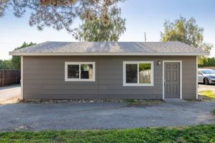 722 S Morain St - Photo 1 of 1
