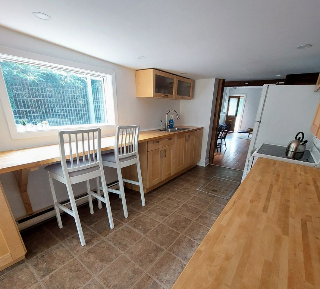 Bolton Street - Photo 2 of 7