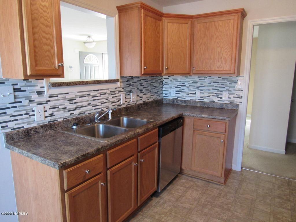 403 Seahawk Court - Photo 2 of 5