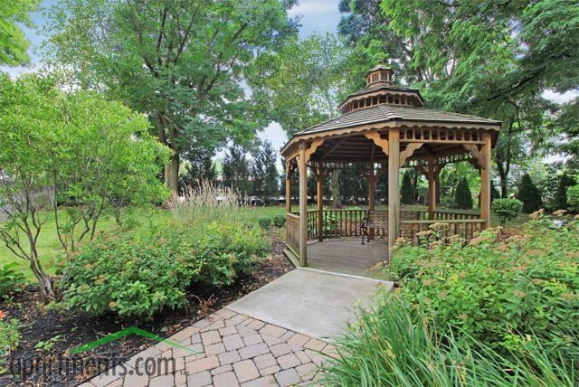 Charlotte Harbortown Homes - Photo 3 of 18