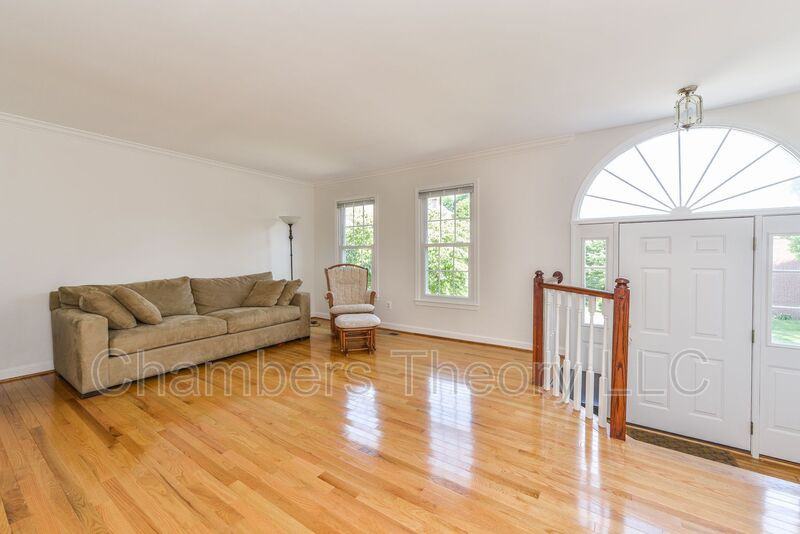 6868 Mclean Province Cir - Photo 7 of 36