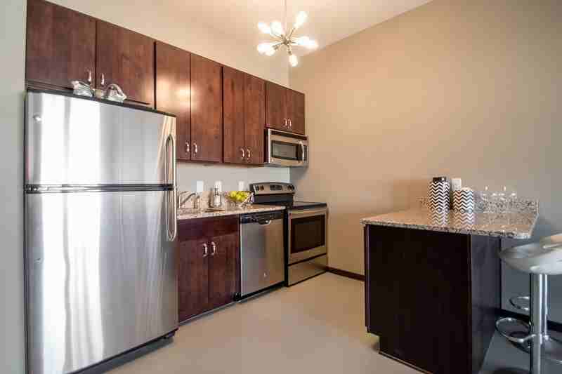 1501 Jackson St #611 - Photo 3 of 16