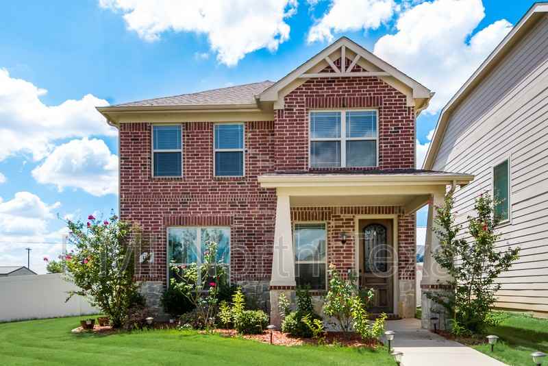 1128 Black Cherry Dr - Photo 2 of 23