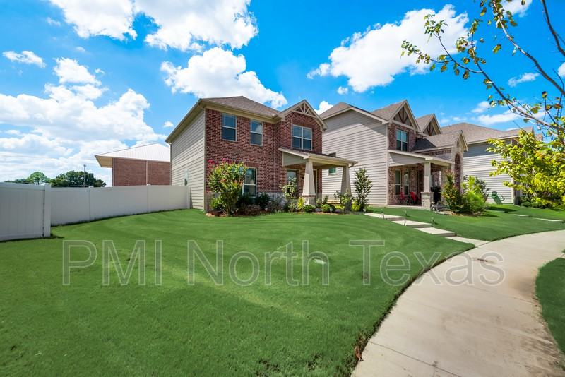 1128 Black Cherry Dr - Photo 3 of 23