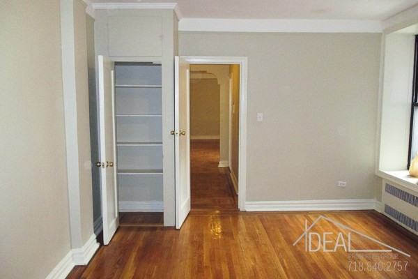 193 E 18th St 6B - Photo 2 of 3