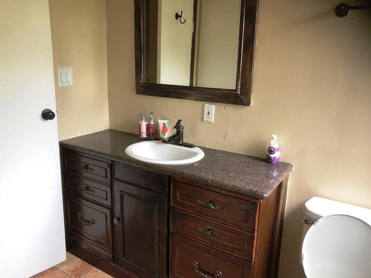 2404 S Carolina St #C - Photo 2 of 2