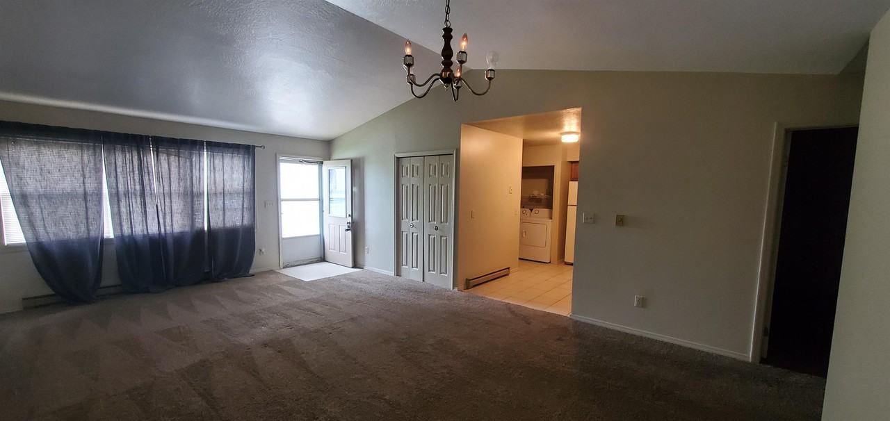 1383 Red Tail Hawk Dr #1383 - Photo 2 of 11