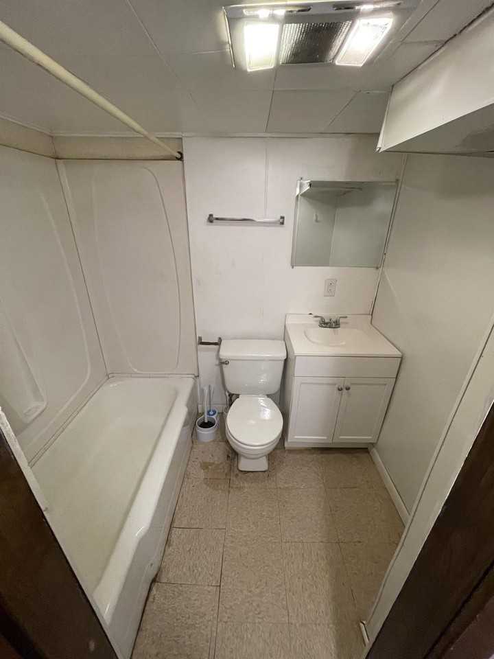 540 Brinton Ave #1 - Photo 3 of 8