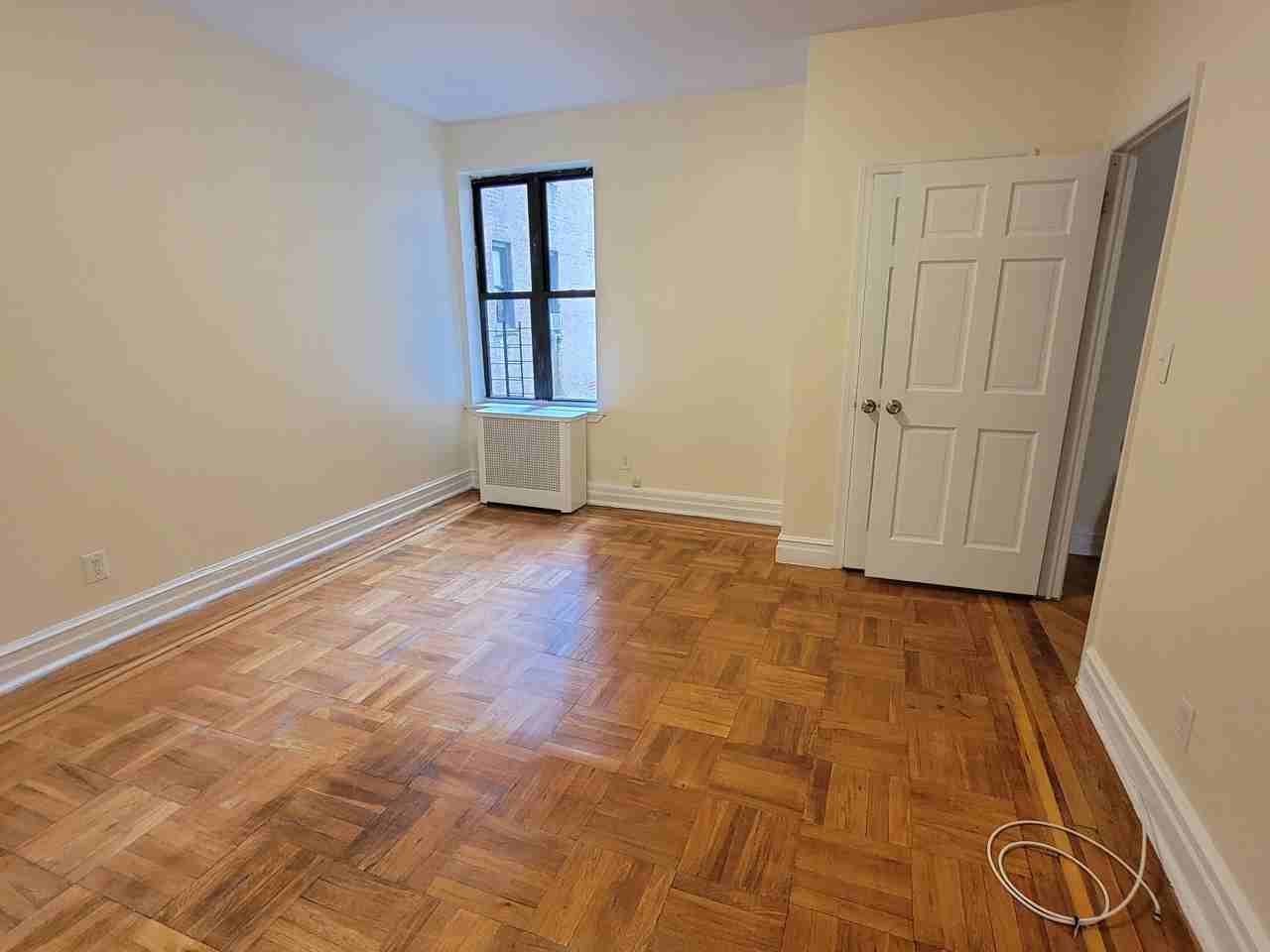 Grand Concourse & E 206th St #B - Photo 2 of 7