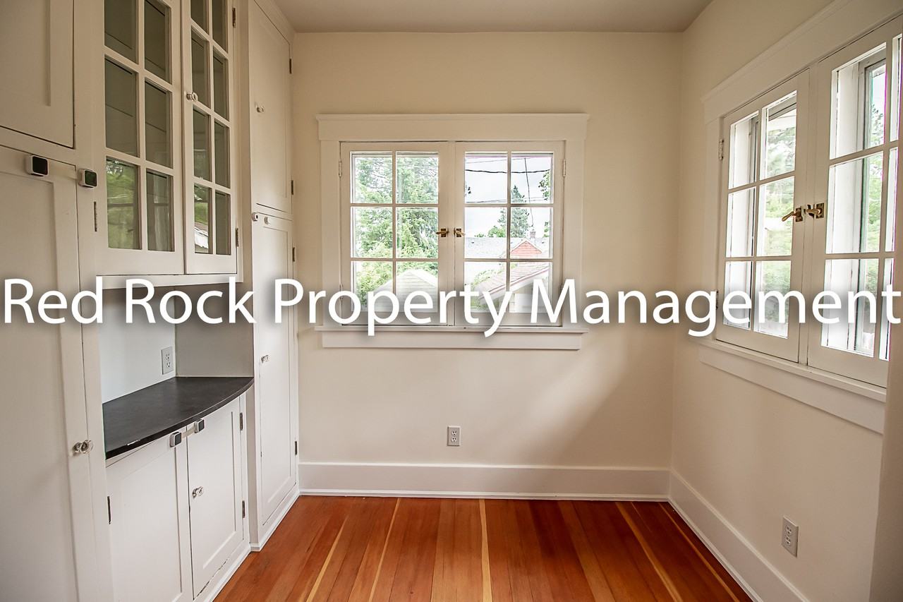 812 W 25th Ave #1 - Photo 7 of 20