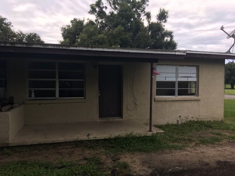 1975 E Wabash St - Photo 2 of 11