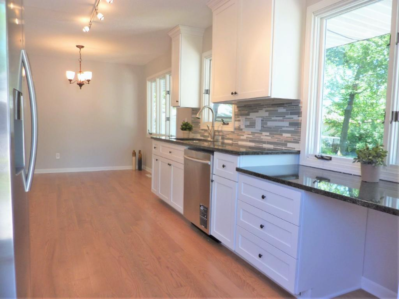 9740 3rd St Ne - Photo 3 of 21