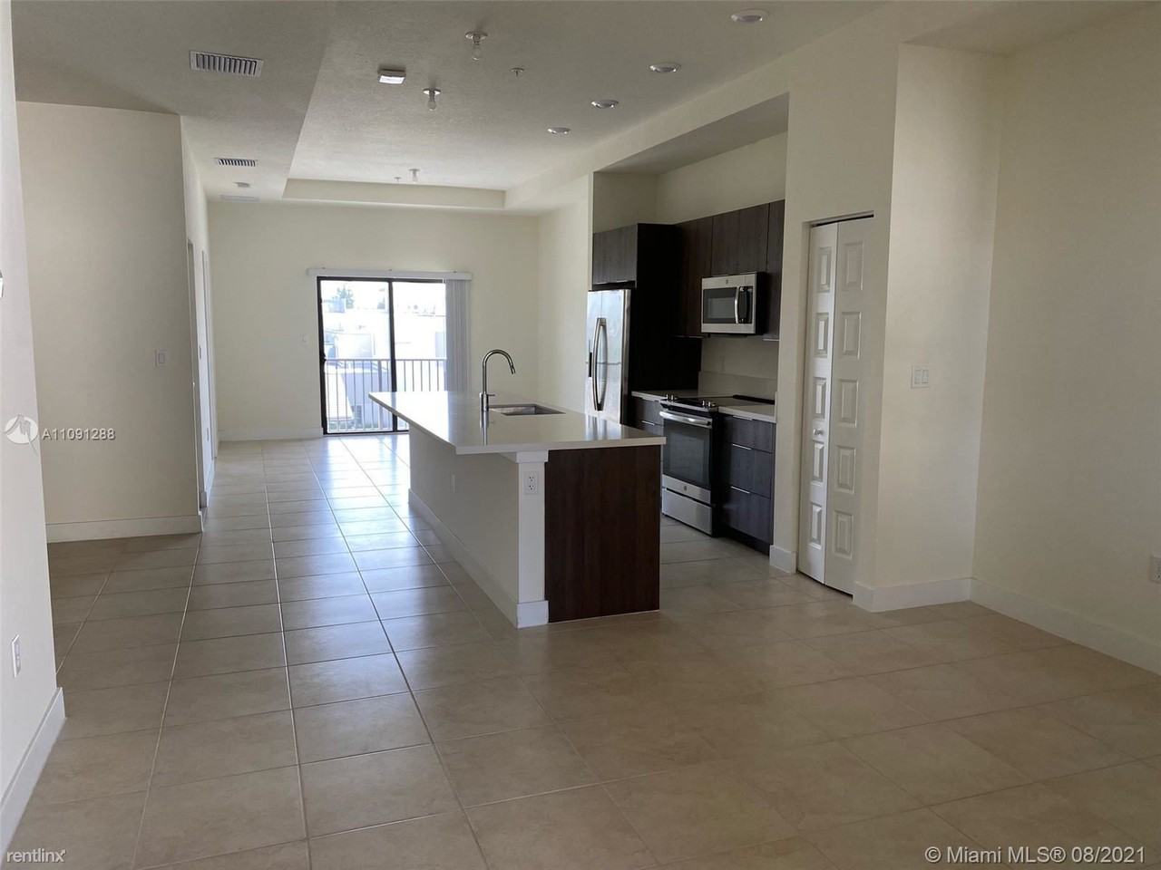 7819 NW 104th Ave - Photo 2 of 5