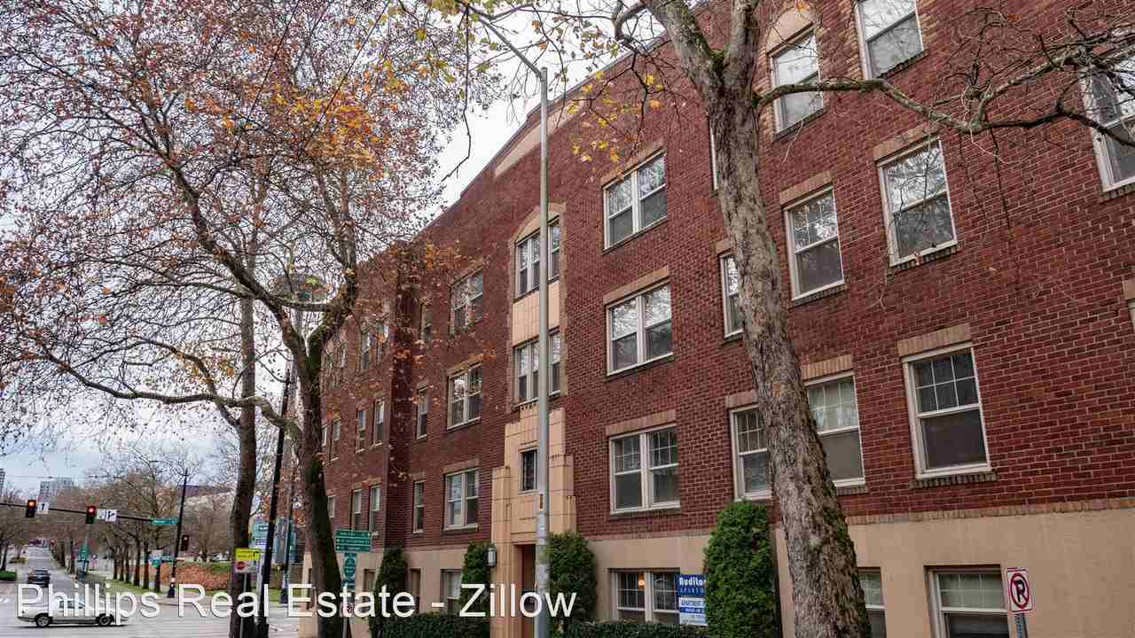 Auditorium Apartments Queen Anne Vintage! 605 5th Ave N, Seattle