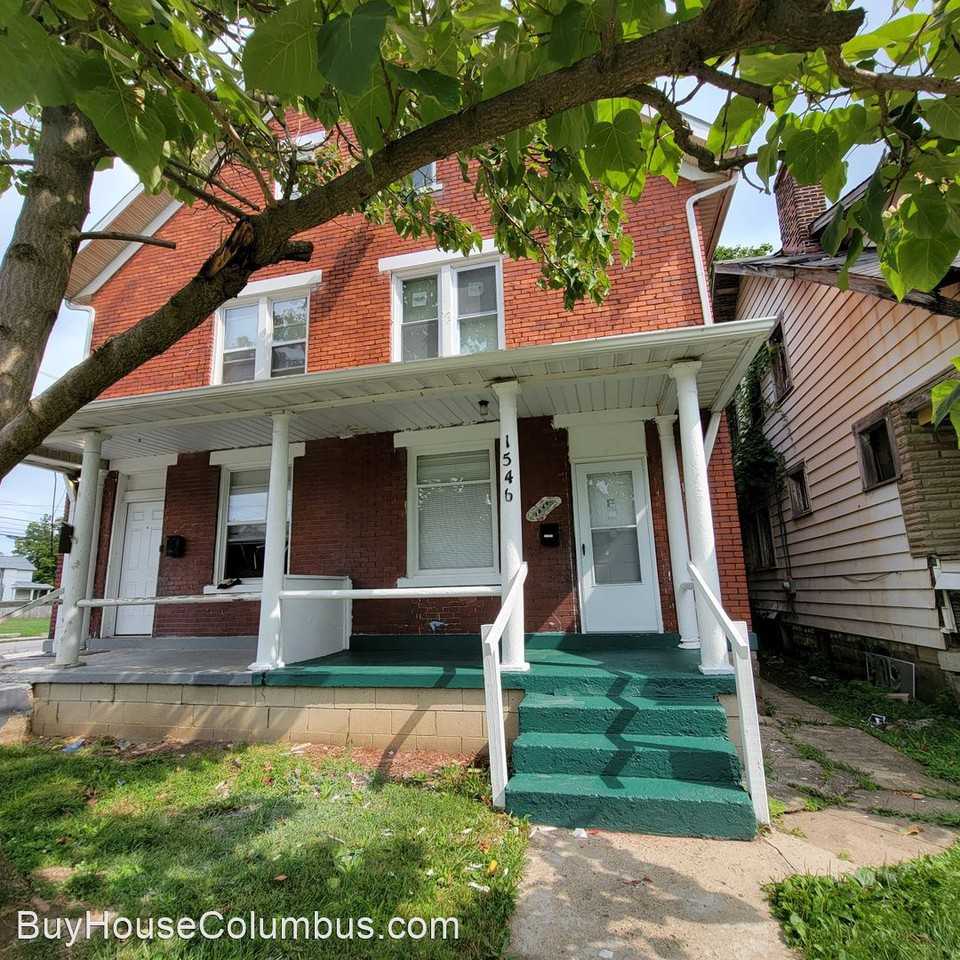 CTH106 A 1546 Granville St. CTH107 B 1544 Granville St. Apartments