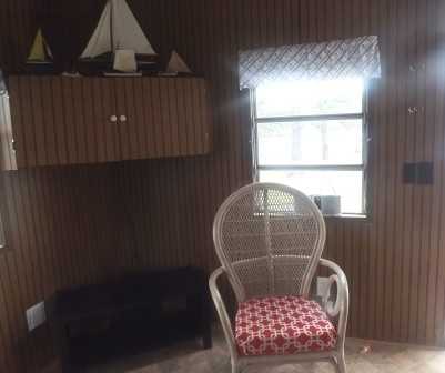 401 Silverwood Rd - Photo 3 of 9